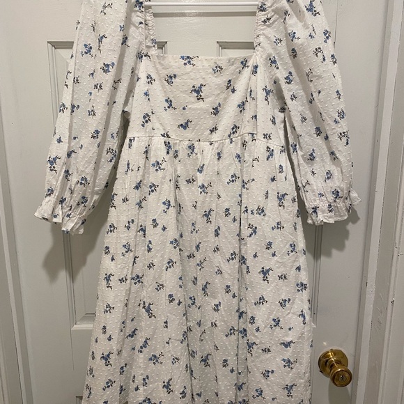 Altar'd State baby doll dress - Picture 2 of 7